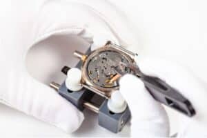 watch fixing service