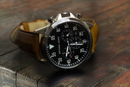 gucci watch fixing services